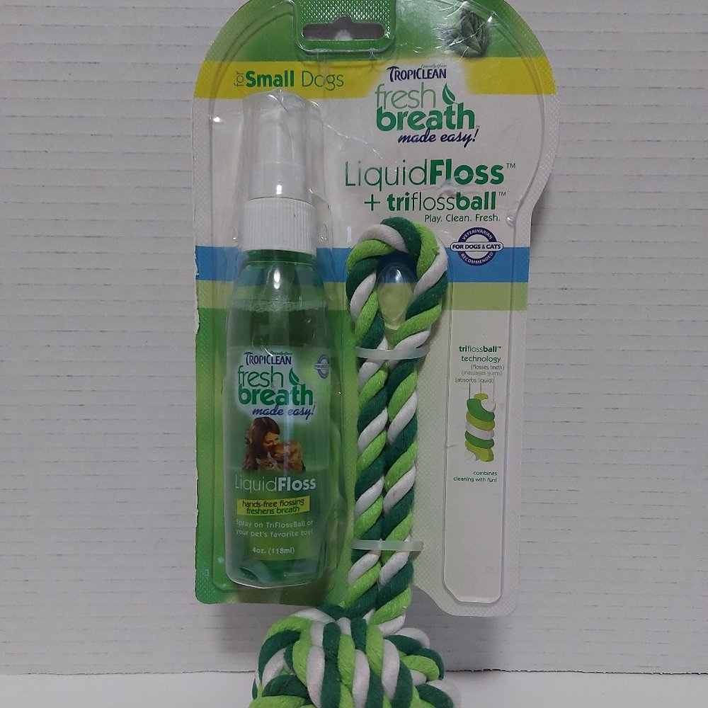 Tropiclean Fresh Breath Liquid Floss + Trifloss Ball for small dogs - 118 ml